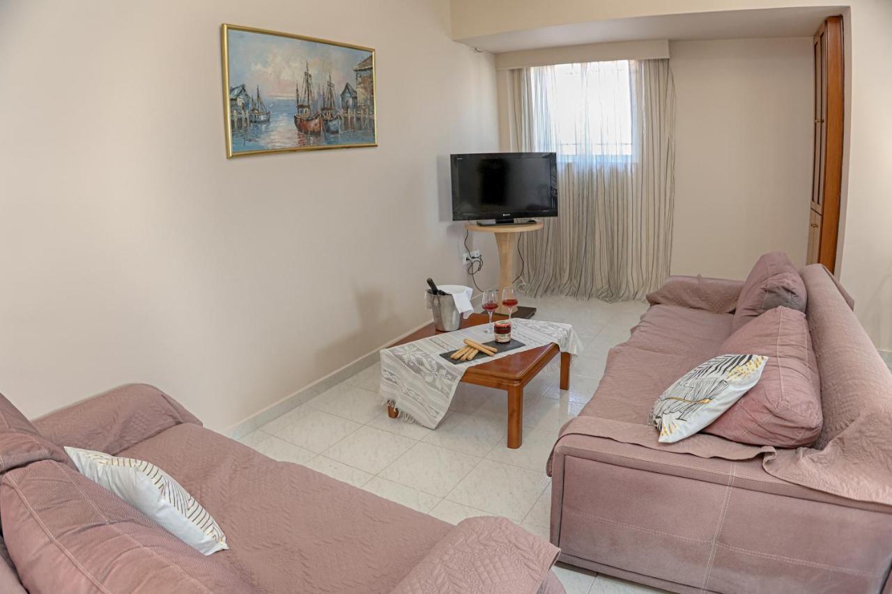 Joanna'S Apartment Rhodes City エクステリア 写真